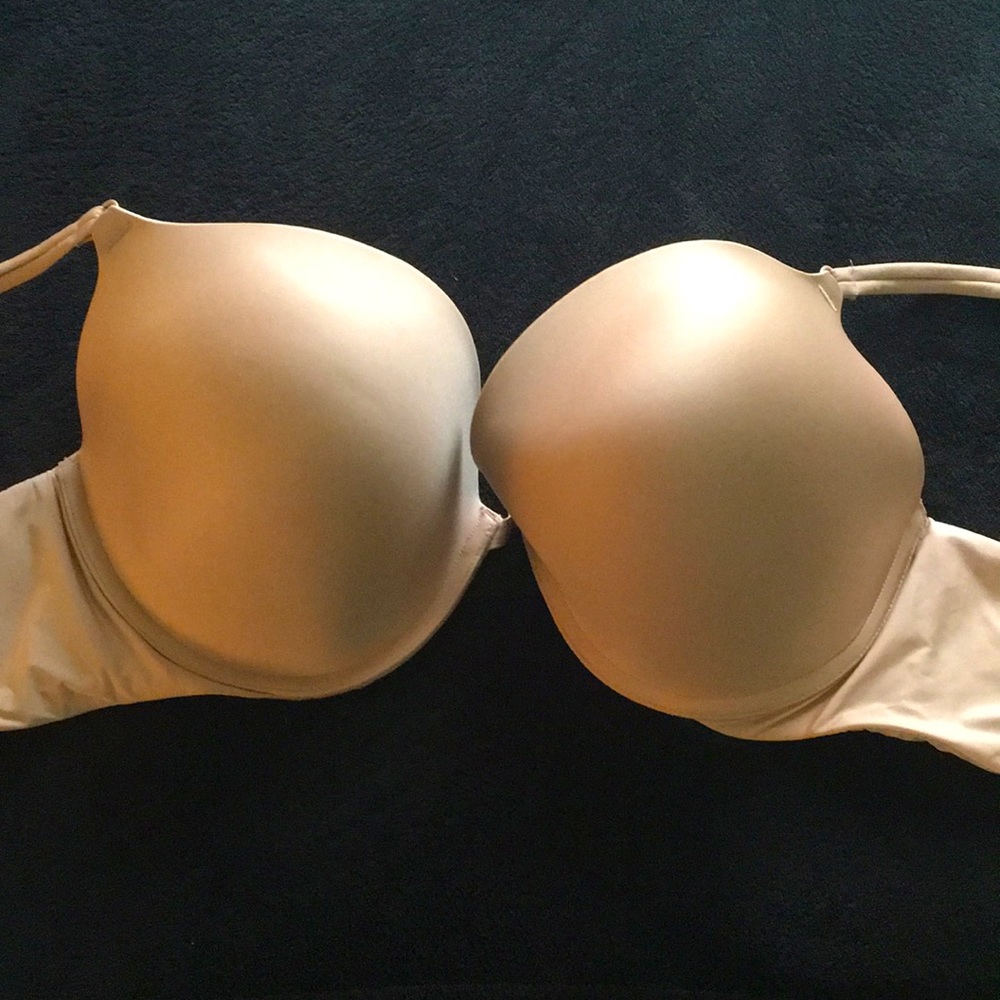 Victoria Secret Push-Up bra, size 38D